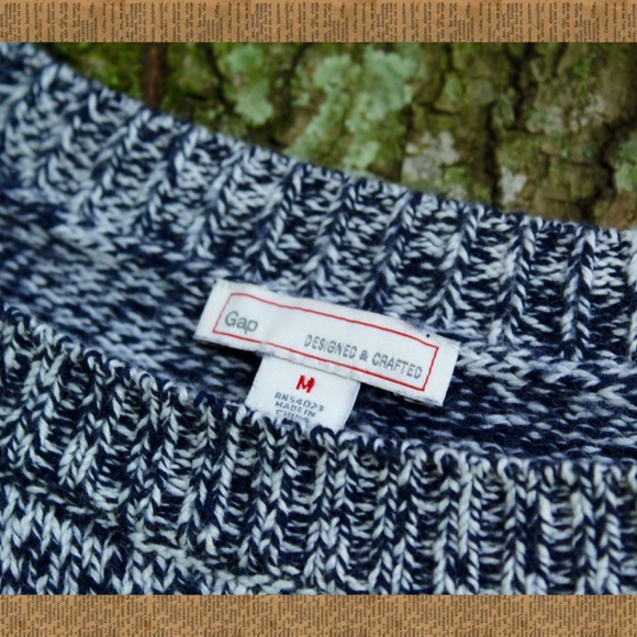 gap navy sweater - Picture 3 of 5